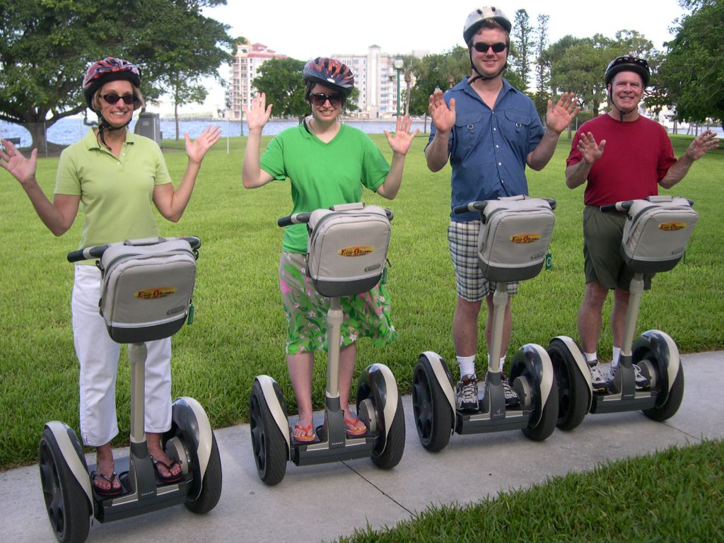 4_segways_no_hands